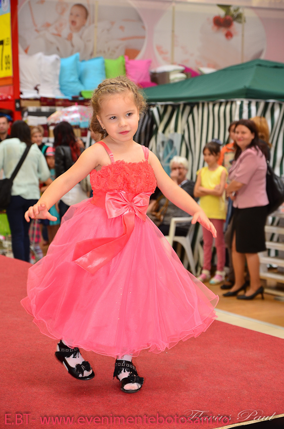 Suceava Carrefour- Colectia de vara TEX- Arlechin Botosani - 1 Iunie 2013 (303 of 311)