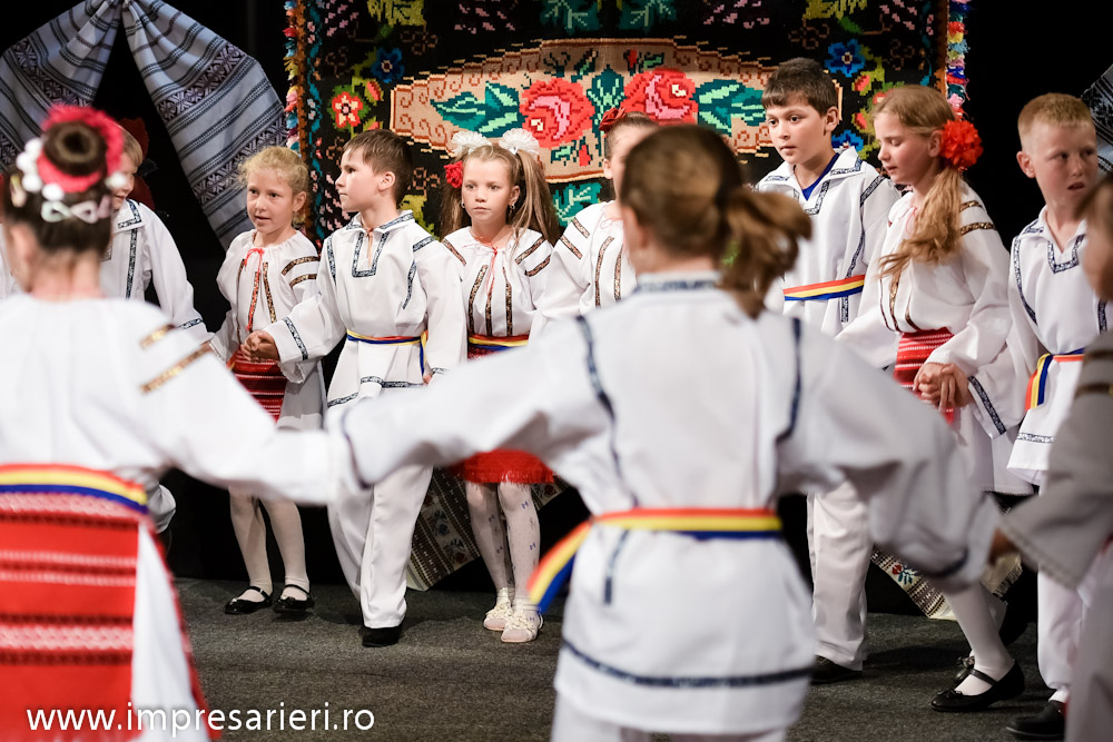 Dansuri Botosani - Cant si joc moldovenesc - Clubul Arlechin - 26 mai 2016 (9 of 326)